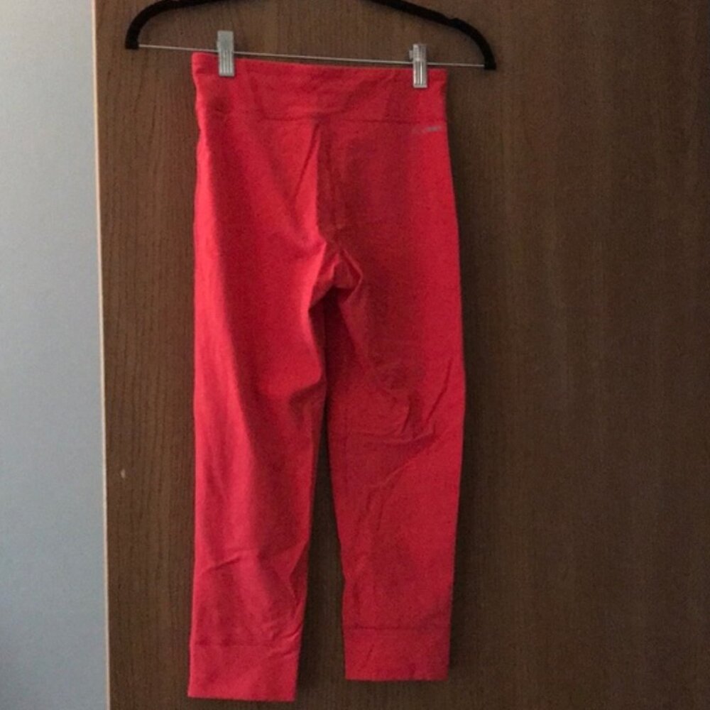 Reebok 20" Capris tight leggings in Red - Size XS - Picture 4 of 6